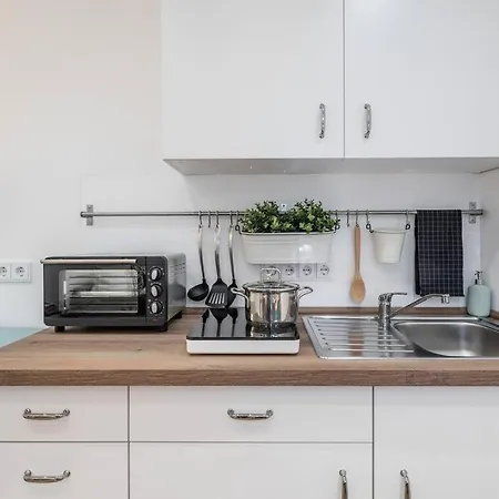 Charming Apartment Close To Heart Of Hamburg
